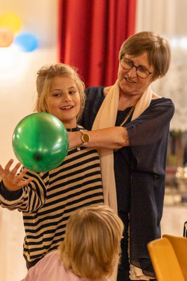 Erst Party zum 70. Geburtstag von Tante Hella