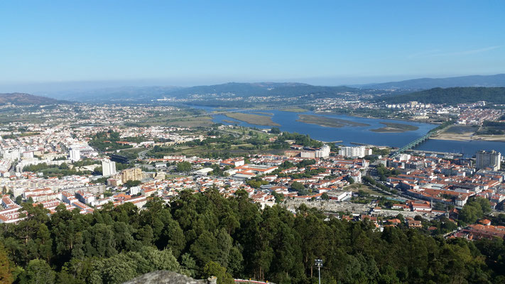 Ausblick auf Viana do Castelo in Portugal, Reisetipp!