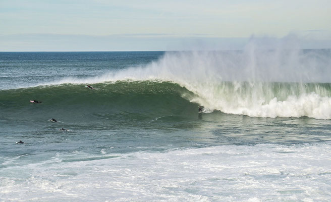 Roka Puta big wave surfing - Surfer: Julen Larrañaga