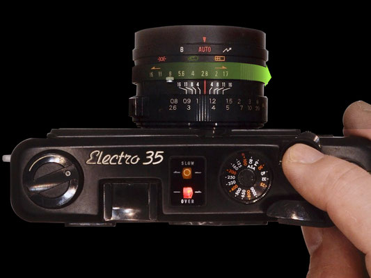YASHICA ELECTRO35 GT - マニュアルカメラ・レンズの操作は YASHICA ELECTRO35 GT - マニュアルカメラ・レンズの操作は