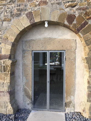 Restaurierung / Denkmalpflege Kirchen Turm  Grüten aus Naturstein 