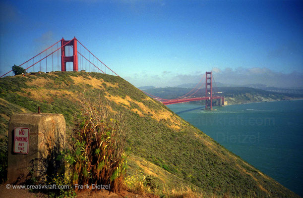 Golden Gate Bridge View Point, Old Conzelman Rd, Mill Valley, San Francisco, CA, June 1990