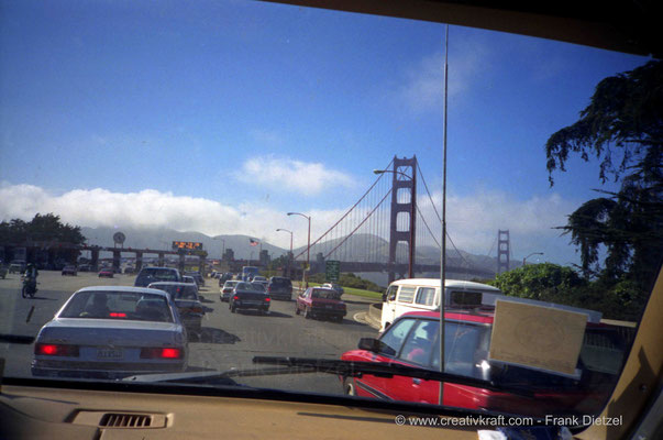 Presidio Pkwy/Shoreline Hwy, 101, toll station, Golden Gate Bridge, San Francisco, CA, June 1990