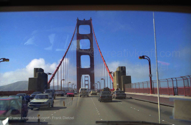 Golden Gate Bridge, Shoreline Hwy, 101, going north, San Francisco, CA, June 1990