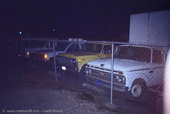 trucks on parking lot of 76 gas station 603 S Sepulveda Blvd or N Pacific Coast Hwy/E Mariposa Ave, El Segundo, Los Angeles, 90245 California, June 1990