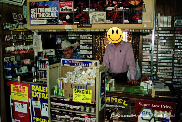 Inside Jack´s Smoke Shop, 10634 4th St NW, Albuquerque, NM 87114, USA, April 1993