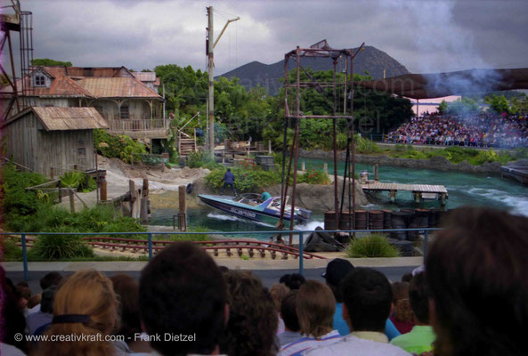 Miami Vice Action Spectacular Stunt Show: Sunny and Crocket on speedboat, Universal Studios Hollywood, Universal City, Los Angeles, California 91608, 6/1990 