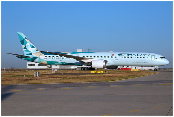 Etihad Airways / Boeing 787-10 / A6-BMH / 13.06.2023 / © Martin Hackl