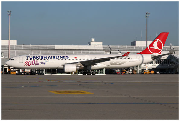 Turkish Airlines / Airbus A330-300 / TC-LNC / 14.10.2017 / © Martin Hackl