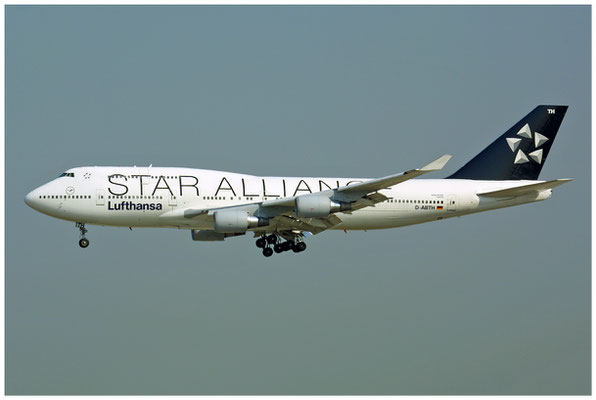 Lufthansa / Boeing 747-400 / D-ABTH / 08.08.2003 / © Martin Hackl
