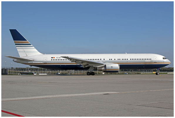 Privilege Style / Boeing 767-300 / EC-LZO / 28.09.2018 / © Martin Hackl