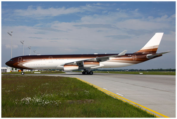 Silver Arrow (Klaret Aviation) / Airbus A340-300 / M-IABU / 15.05.2012 / © Martin Hackl