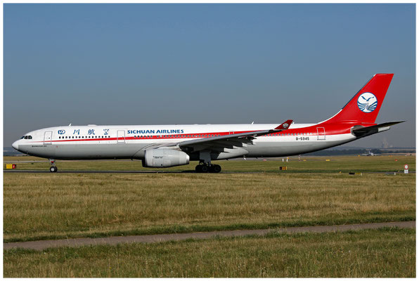 Sichuan Airlines / Airbus A330-300 / B-5945 / 24.07.2019 / © Martin Hackl