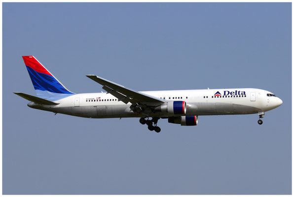 Delta Air Lines / Boeing 767-300ER / N198DN / 28.04.2007 / © Berni Müller 
