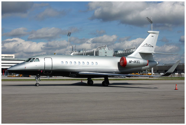Second Aircraft LTD / Falcon 2000 / M-IKEL / 28.09.2012 / © Martin Hackl