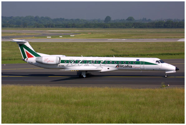 Alitalia Express / ERJ-145 / I-EXMG / 08.06.2004 / © Martin Hackl