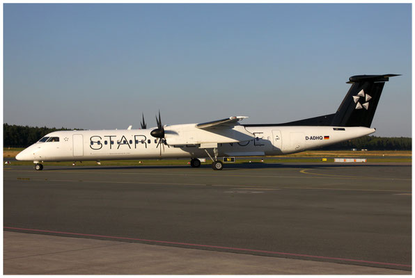 Augsburg Airways / DHC-8-400 / D-ADHQ / 16.08.2013 / © Martin Hackl