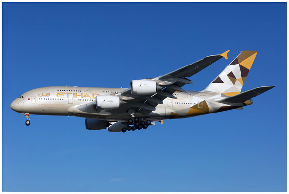 Etihad Airways / Airbus A380-800 / A6-APD / 25.11.2017 / © Berni Müller
