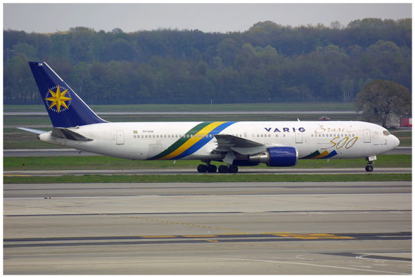 Varig / Boeing 767-300 / PP-VOK / 18.04.2004 / © Martin Hackl