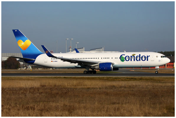 Condor / Boeing 767-300 WL / D-ABUK / 09.03.2014 / © Martin Hackl