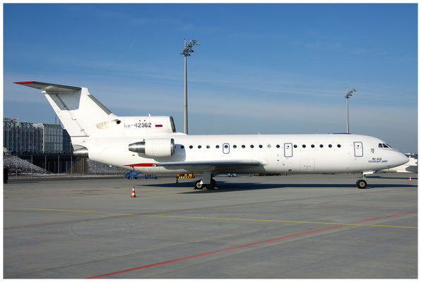 Tulpar Air / Yak-42 D / RA-42362 / 05.01.2011 / © Martin Hackl