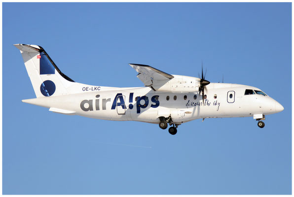 Air Alps / Dornier Do-328 / OE-LKC / 05.02.2005 / © Berni Müller