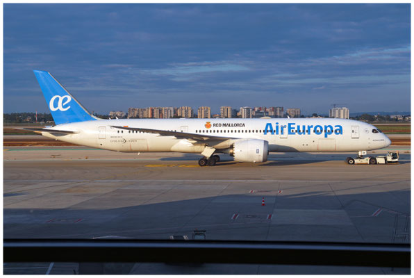 Air Europa / Boeing 787-9 / EC-NBM / 16.01.2026 / © Martin Hackl