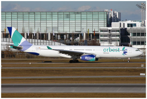 Orbest Orizonia Airlines / Airbus A330-300 / EC-LEQ / 30.12.2012 / © Martin Hackl
