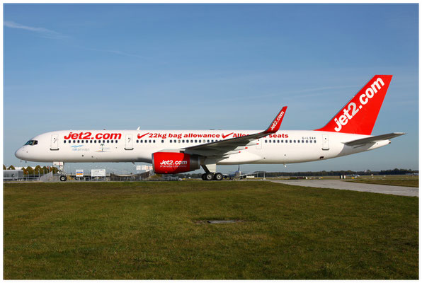 Rak Airways (Jet 2) / Boeing 757-200 WL / G-LSAK / 18.10.2011 / © Martin Hackl