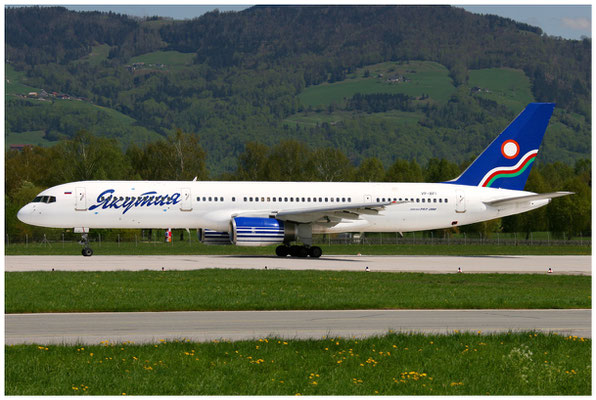 Yakutia / Boeing 757-200 / 