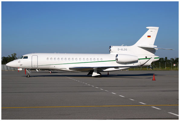 Heron Aviation / Falcon 8 X / D-ALDG / 29.07.2024 / © Martin Hackl