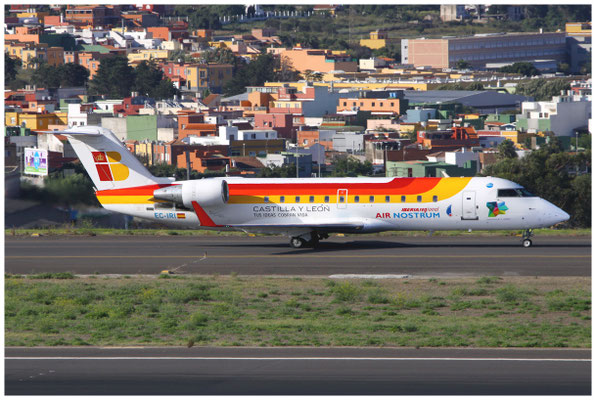 Air Nostrum / Canadair CRJ-200ER / EC-IRI / 21.08.2011 / © Eva Maria Müller