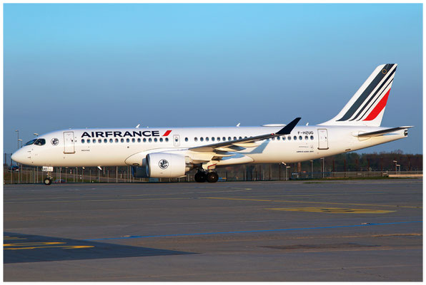 Air France / Airbus A220-300 / F-HZUG / 21.04.2022 / © Martin Hackl