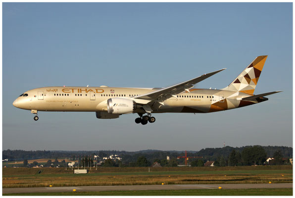 Etihad Airways / Boeing 787-9 / A6-BLA / 04.08.2016 / © Martin Hackl
