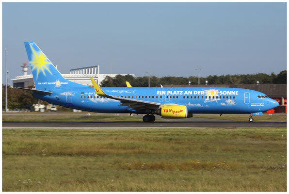 TUIfly / Boeing 737-800WL / D-AHFZ / 16.10.2011 / © Berni Müller