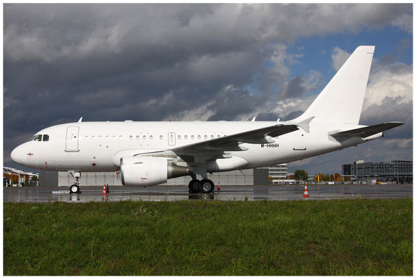Kutus LTD / Airbus A318-100 CJ / M-HHHH / 15.10.2013 / © Martin Hackl