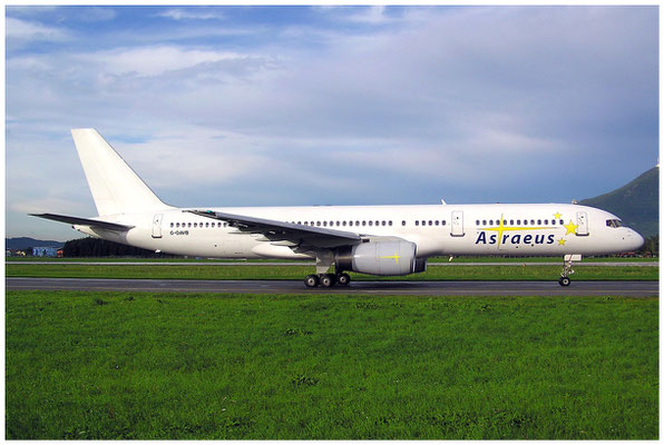 Astraeus / Boeing 757-200 / G-OAVB / 24.08.2004 / © Berni Müller