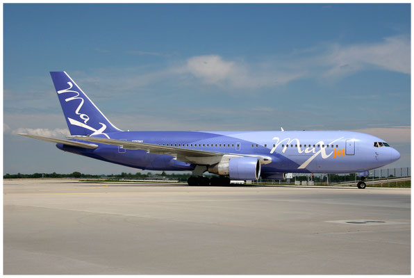 Maxjet Airways / Boeing 767-200 / N250MY / 15.06.2007 / © Martin Hackl