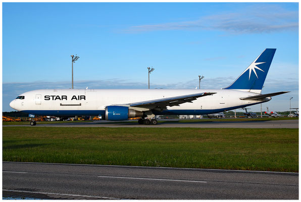 Star Air / Boeing 767-300 F / OY-SRU / 08.06.2022 / © Martin Hackl