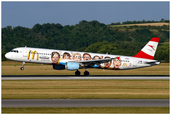 Austrian Airlines / Airbus A321-100 / OE-LBC / 28.08.2008 / © Berni Müller