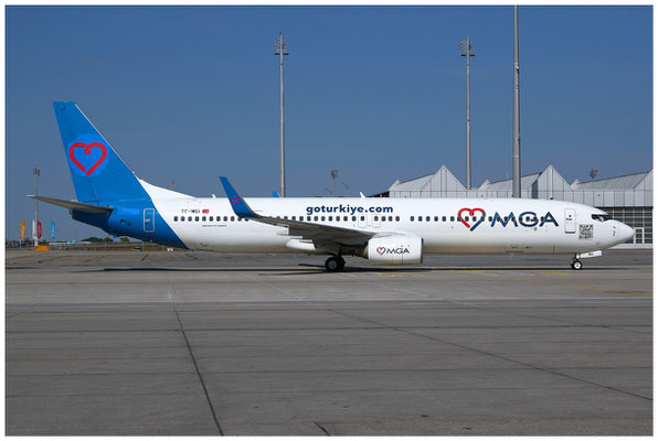 Mavi Gök Airlines / Boeing 737-900 WL / TC-MGI / 23.07.2023 / © Martin Hackl
