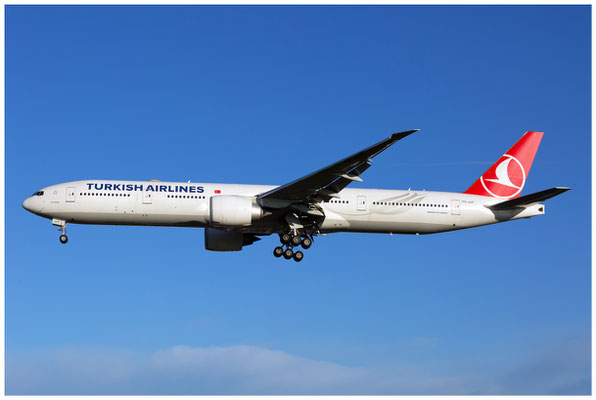 Turkish Airlines / Boeing 777-300ER / TC-JJT / 25.11.2017 / © Berni Müller
