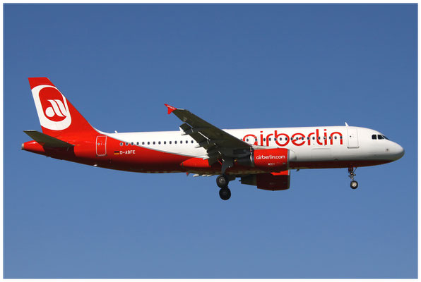 Air Berlin / Airbus A320-200 / D-ABFE / 26.06.2011 / © Berni Müller