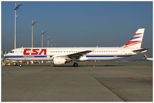 CSA Czech Airlines / Airbus A321-200 / OK-CEC / 19.12.2007 / © Martin Hackl