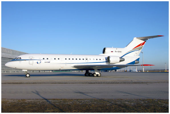Yak Service / Yak-42 D / RA-42412 / 05.02.2011 / © Martin Hackl
