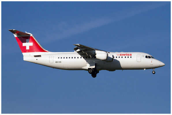 Swiss / Avro RJ100 / HB-IXS / 24.09.2013 / © Berni Müller