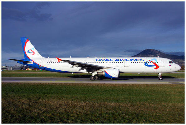 Ural Airlines / Airbus A321-200 / VQ-BDA / 27.03.2010 / © Berni Müller