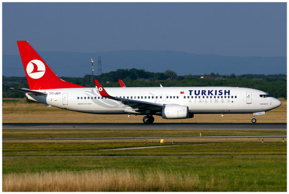 Turkish Airlines / Boeing 737-800WL / TC-JGY / 29.08.2008 / © Berni Müller