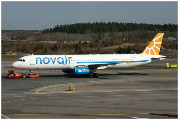 Novair / Airbus A321-200 / SE-RDO / 29.04.2005 / © Martin Hackl