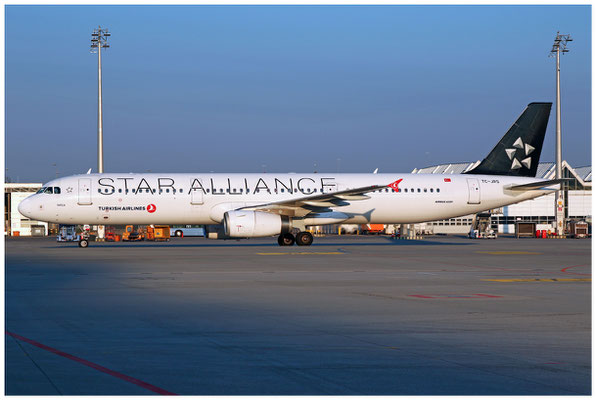 Turkish Airlines / Airbus A321-200 / TC-JRS / 06.04.2023 / © Martin Hackl